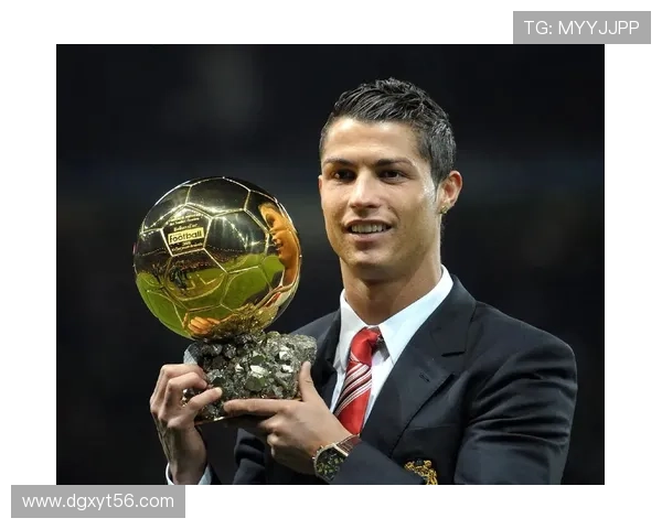 35岁足球球星的巅峰岁月与挑战 如何面对职业生涯的转折点 35岁足球球星的巅峰岁月与挑战 如何面对职业生涯的转折点